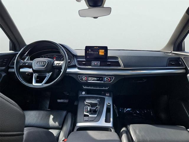 Photo of 2020 Ibis White Audi Q5
