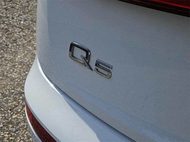 Photo of 2020 Ibis White Audi Q5