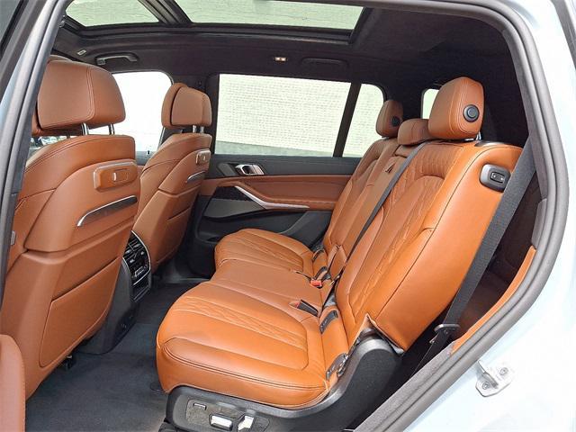 Photo of 2026 Brooklyn Grey Metallic BMW X7