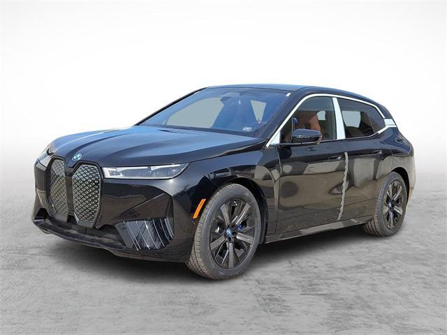 Photo of 2025 Black Sapphire Metallic BMW iX