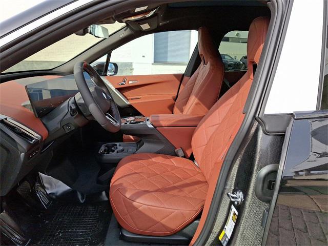 Photo of 2025 Black Sapphire Metallic BMW iX