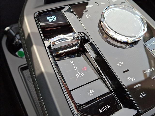 Photo of 2025 Black Sapphire Metallic BMW iX