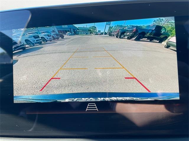 Photo of 2024 Summit White Buick Encore GX