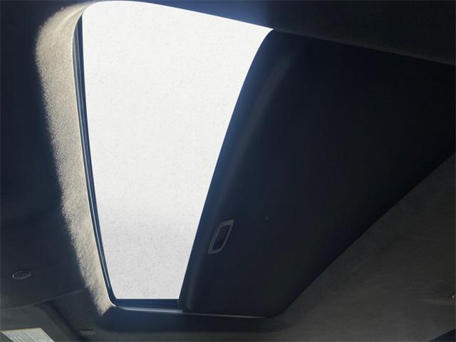 Photo of 2024 White Frost Tricoat GMC Sierra 1500