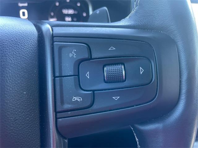 Photo of 2024 White Frost Tricoat GMC Sierra 1500