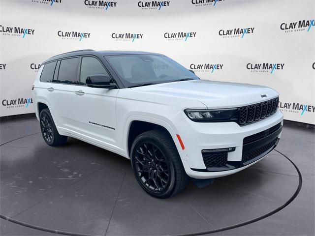 Photo of 2024 Bright White Clearcoat Jeep Grand Cherokee L