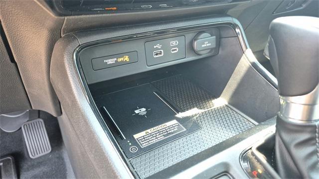 Photo of 2025 Black Honda CR-V