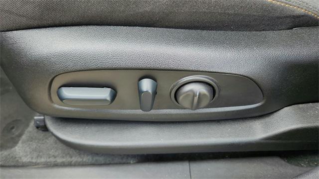 Photo of 2024 Lakeshore Blue Metallic Chevrolet Equinox