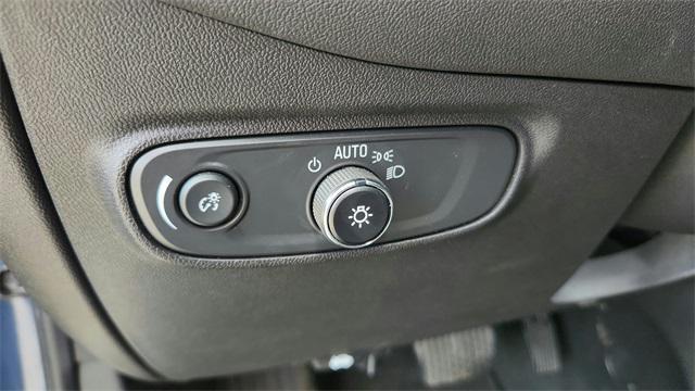 Photo of 2024 Lakeshore Blue Metallic Chevrolet Equinox