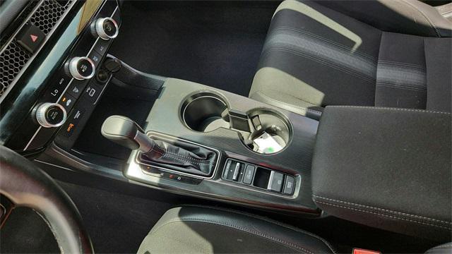 Photo of 2024 Lunar Silver Metallic Honda Civic