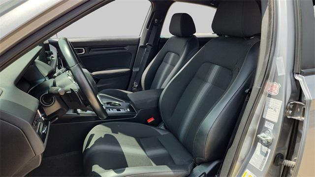 Photo of 2024 Lunar Silver Metallic Honda Civic
