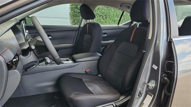 Photo of 2025 Gun Metallic Nissan Sentra