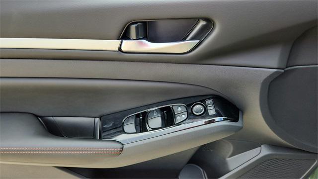 Photo of 2025 Tactical Green Metallic Nissan Altima