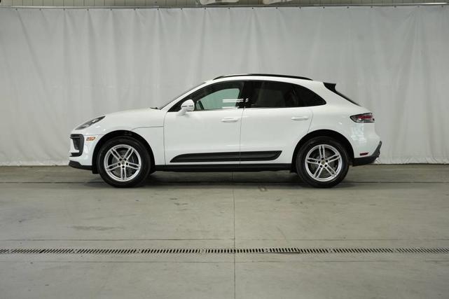 Photo of 2025 White Porsche Macan