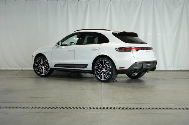 Photo of 2025 Carrara White Metallic Porsche Macan