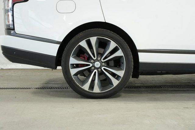 Photo of 2022 Fuji White Land Rover Range Rover