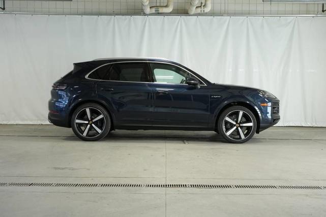 Photo of 2024 Blue Metallic Porsche Cayenne