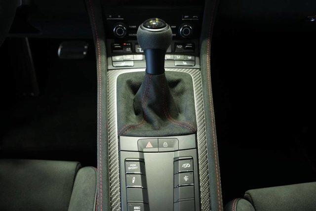 Photo of 2025 Black Porsche 718 Spyder