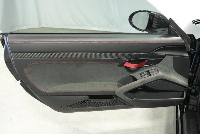 Photo of 2025 Black Porsche 718 Spyder