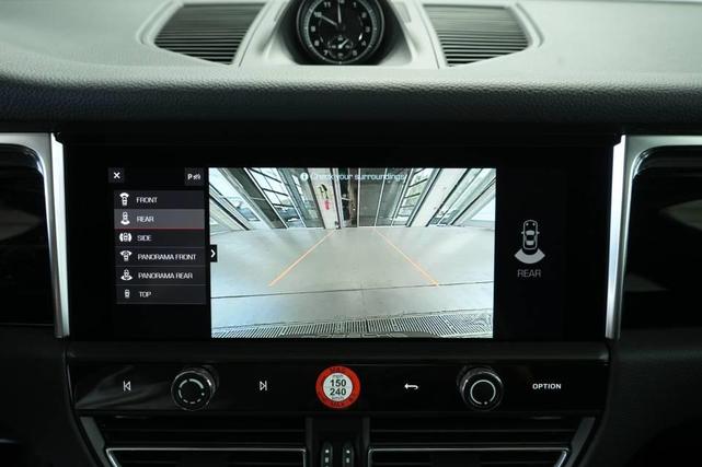 Photo of 2024 Jet Black Metallic Porsche Macan