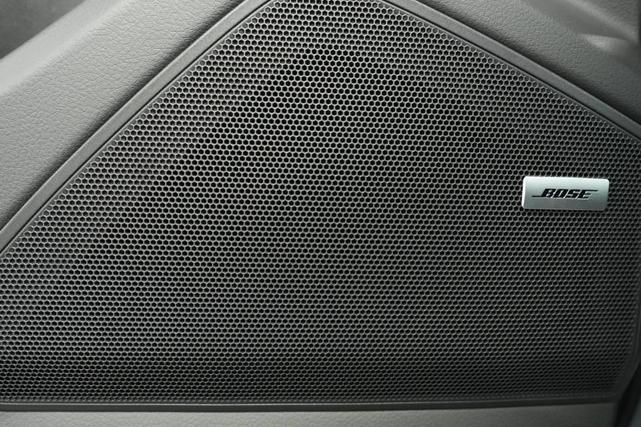 Photo of 2025 Arctic Grey Porsche Cayenne