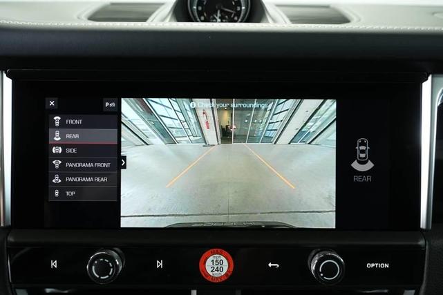 Photo of 2025 Carrara White Metallic Porsche Macan