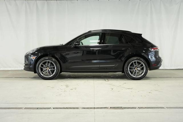 Photo of 2025 Jet Black Metallic Porsche Macan