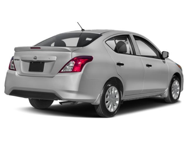 Photo of 2019 Brilliant Silver Metallic Nissan Versa