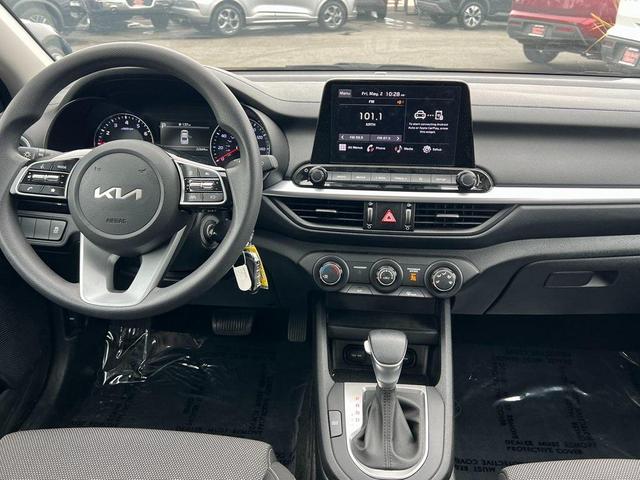 Photo of 2022 Fire Orange Kia Forte