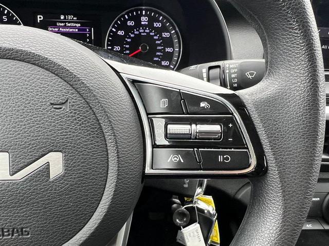 Photo of 2022 Fire Orange Kia Forte