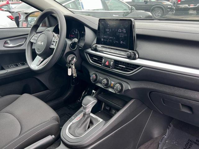 Photo of 2022 Fire Orange Kia Forte