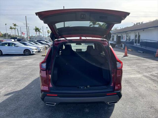 Photo of 2023 Radiant Red Metallic Honda CR-V Hybrid
