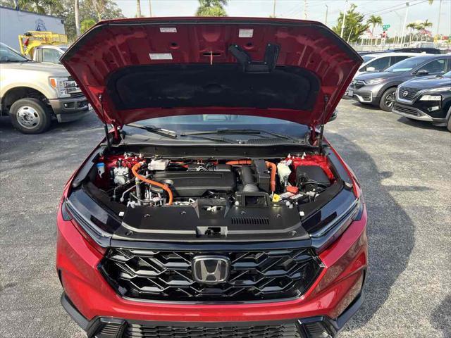 Photo of 2023 Radiant Red Metallic Honda CR-V Hybrid