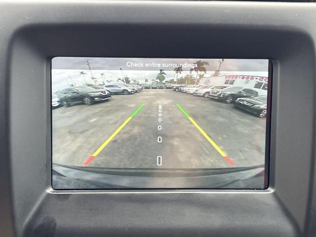 Photo of 2019 Diamond Black Crystal Pearlcoat Jeep Compass