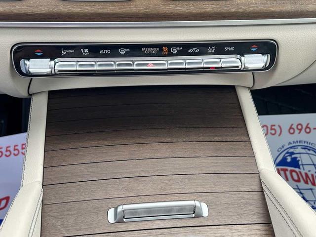 Photo of 2020 designo Diamond White Bright Mercedes-Benz GLE 450