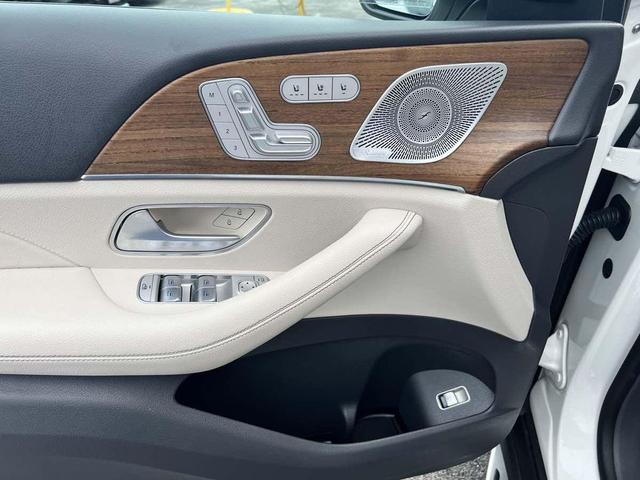 Photo of 2020 designo Diamond White Bright Mercedes-Benz GLE 450
