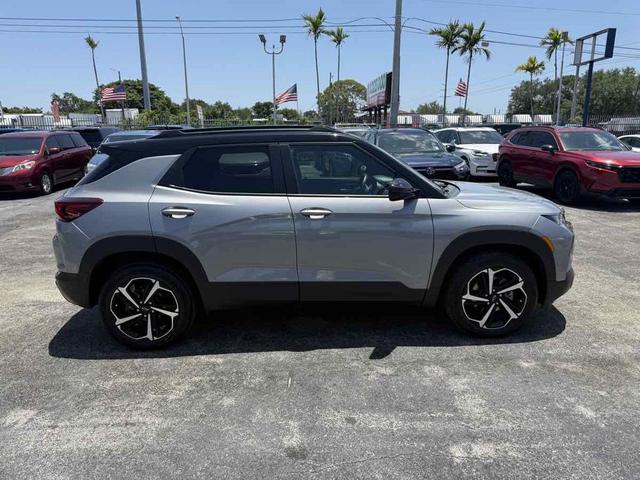 Photo of 2023 Sterling Gray Metallic Chevrolet Trailblazer