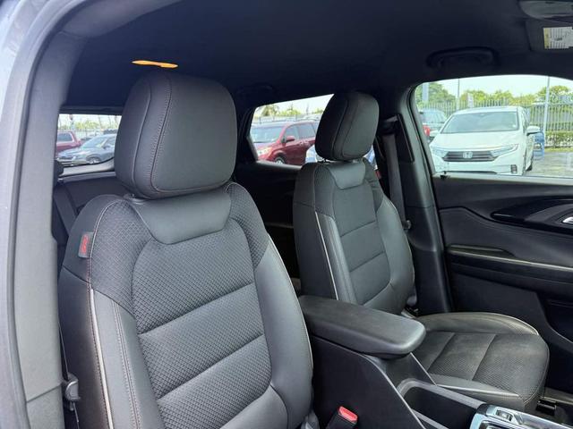 Photo of 2023 Sterling Gray Metallic Chevrolet Trailblazer