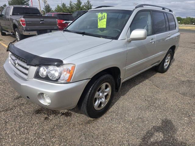 Photo of 2002 Millennium Silver Metallic Toyota Highlander