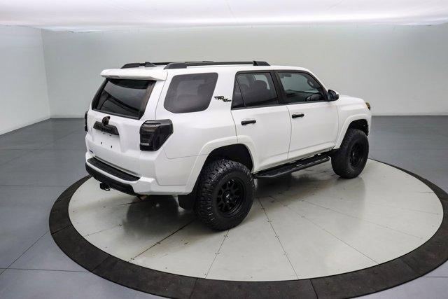 Photo of 2020 Super White Toyota 4Runner