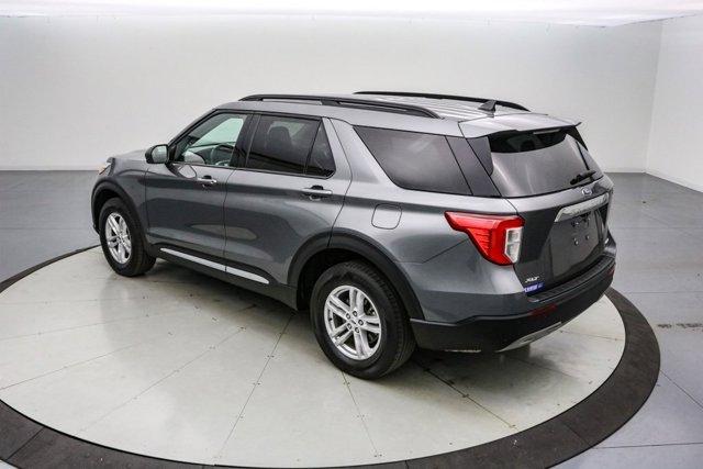 Photo of 2023 CARBONIZED GRAY METALLIC Ford Explorer