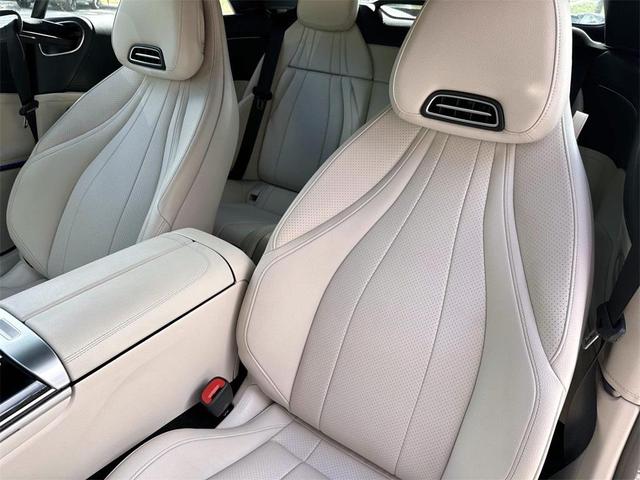 Photo of 2024 White Mercedes-Benz CLE 300