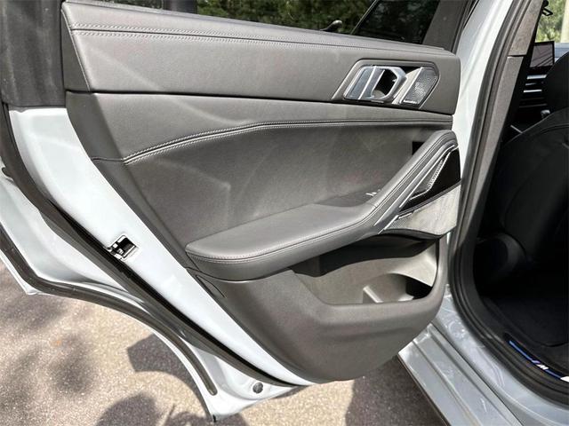 Photo of 2024 Brooklyn Grey Metallic BMW X6 M