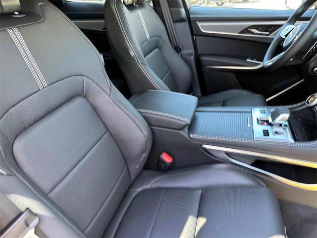 Photo of 2026 White Jaguar F-PACE