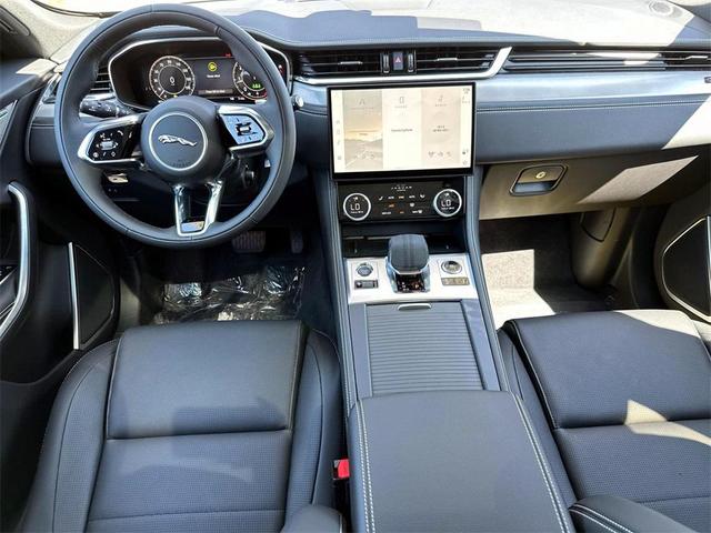 Photo of 2026 White Jaguar F-PACE