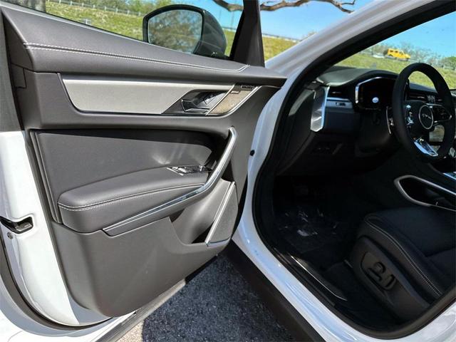 Photo of 2026 White Jaguar F-PACE
