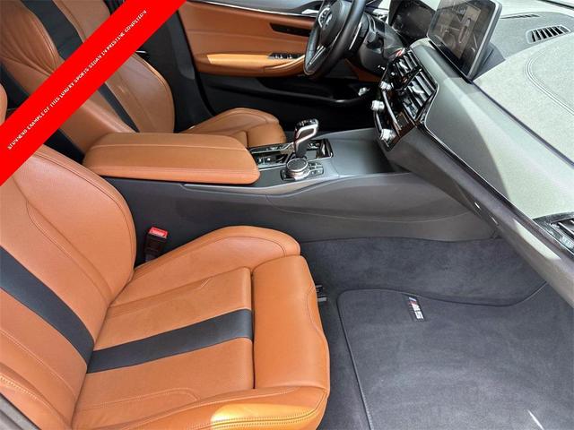 Photo of 2023 Alpine White BMW M5