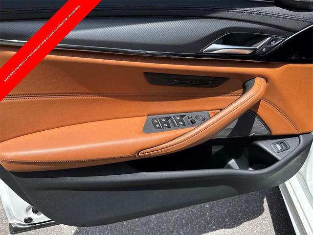 Photo of 2023 Alpine White BMW M5