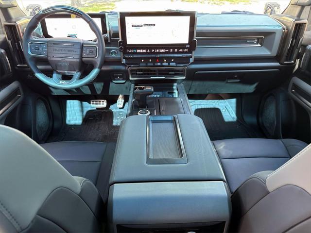Photo of 2024 Moonshot Green Matte GMC HUMMER EV SUV