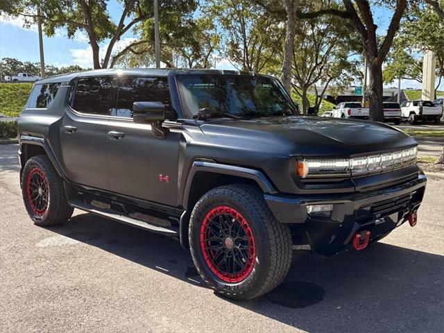 Photo of 2024 Moonshot Green Matte GMC HUMMER EV SUV